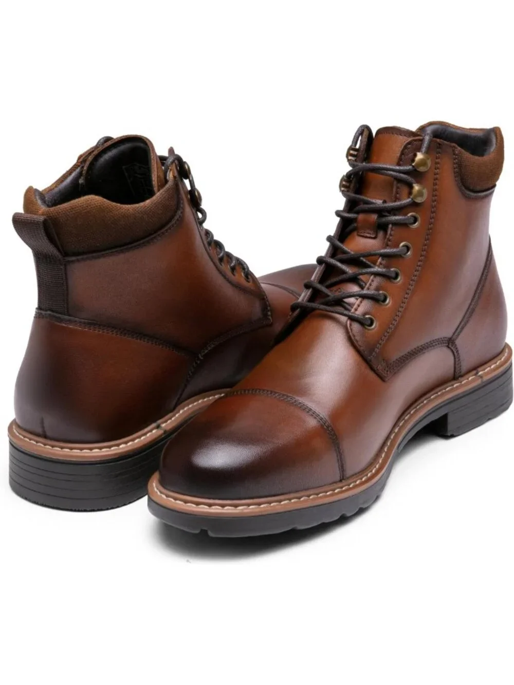 Stylish Men's Leather Chukka Boots - Versatile Dress Footwear for Any Occasion